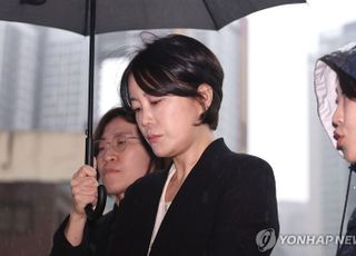 '음주운전 혐의' 문다혜, 13일 만에 경찰 출석…"죄송하다"