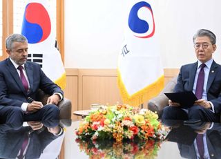 외교부, 주한 러시아대사 초치…북한군 철수·협력 중단 촉구