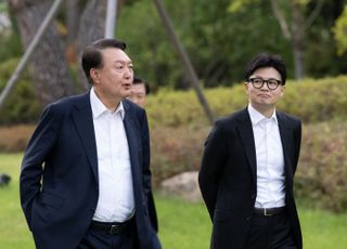 [속보] 국민의힘 "한동훈, 윤·한 면담서 인적 쇄신 등 김건희 이슈 해소 필요성 전해"