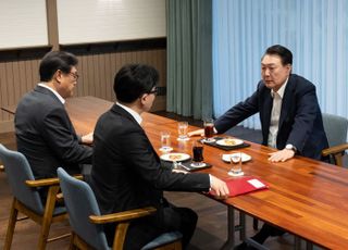 한동훈, 윤 대통령 면담서 "특별감찰관 임명 등 김 여사 이슈 해소 필요"