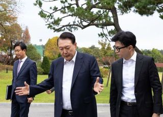 [속보] 대통령실 "윤·한, 헌정 유린 막고 당정 하나 되자는 의견 같이 해"