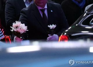 "엄마, 집에 곧 도착해"…7살 막내 딸은 마지막으로 말했다