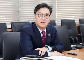 기재차관 “美대선 후 경제 불확실성 최소화…동향 파악 힘써달라”