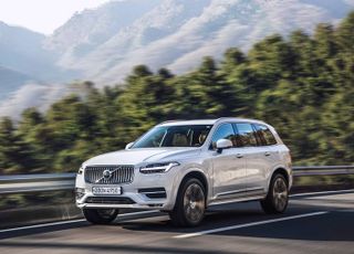 사람·수다 좋아하는 ‘인싸’를 위한 車 ‘볼보 XC90’[면허 2년차 시승기]