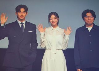 "로맨스는 15% 뿐"…'넉오프' 김수현·조보아, 쫓고 쫓기며 완성할 '케미' [D:현장]