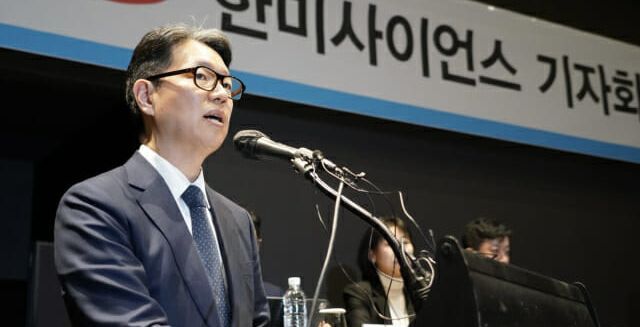 "한미 온라인팜-예화랑 임대차계약은 비정상"…노소영-임주현-김방은 '미래회' 주목