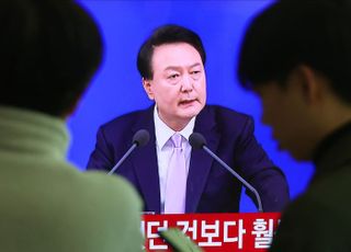 尹정부 우크라 지원 '고차방정식'…바이든 측 "모든 옵션 검토"·트럼프 측 "조기 종전"