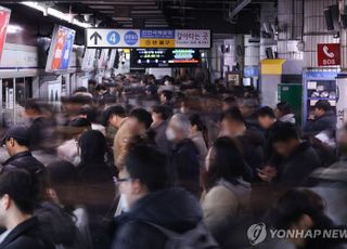 서울지하철 2노조 파업계획 철회…1·3노조는 6일 파업