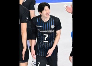 ‘에이스=MVP’ 허수봉·김연경, 1R 이어 2R에서도 최우수선수 ‘최초’