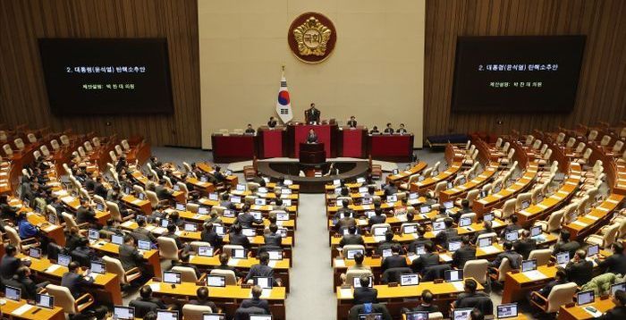 여당 불참에 尹 탄핵안 '투표불성립'…야당 "무한반복 지옥" 예고