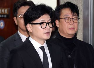 [속보] 한동훈 "탄핵은 불확실성 있어…질서있는 퇴진이 더 나은 방안"