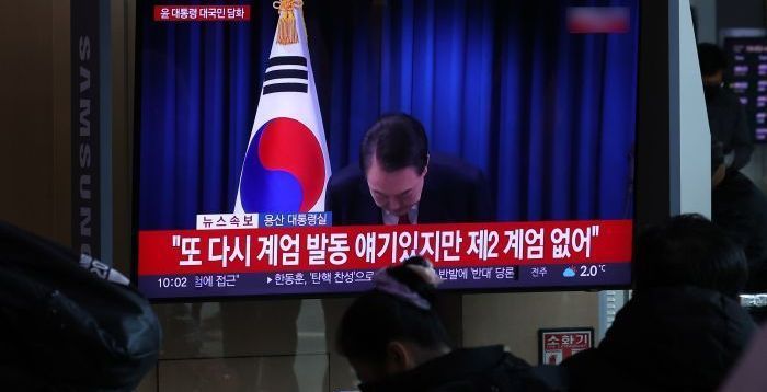 '비상계엄 후폭풍'…윤 대통령 지지율 17.3%, 취임 후 첫 10%대 급락 [리얼미터]