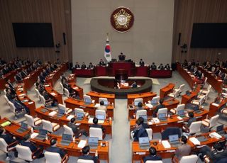 [속보] 여야, 예산안 협상 결렬…민주당 "오늘 본회의서 4.1조 감액 예산안 처리"