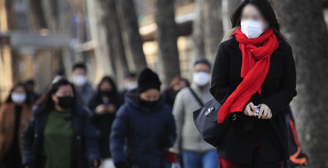 [오늘 날씨] 아침 최저 영하 6도·한낮 평년 기온 웃돌아…'수족냉증'에 좋은 음식