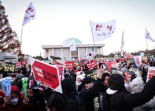 탄핵안 가결에 외신도 ‘신속 반응’…“정치적 결전의 정점”