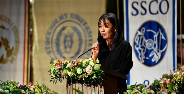 ‘한국인 최초 노벨문학상’ 한강 작가가 장악한 출판계 [2024 대중문화 결산]