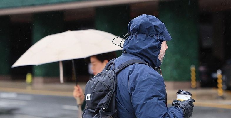 [오늘 날씨] 전국 곳곳 많은 눈 최대 10cm...'동짓날' 팥죽 먹어야 하는 이유