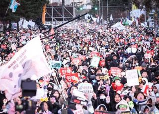 매진 vs 쏟아지는 취소표…‘12·3 내란사태’가 부른 공연 양극화