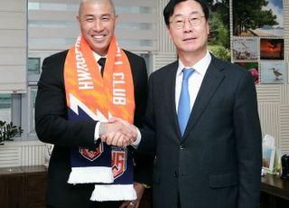 ‘축구 특례시’ 꿈꾸는 화성 FC, 초대 감독에 차두리