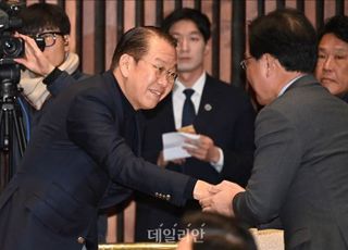 국민의힘 '권권 투톱 체제'…권영세, '도로 친윤당' 탈피 과제