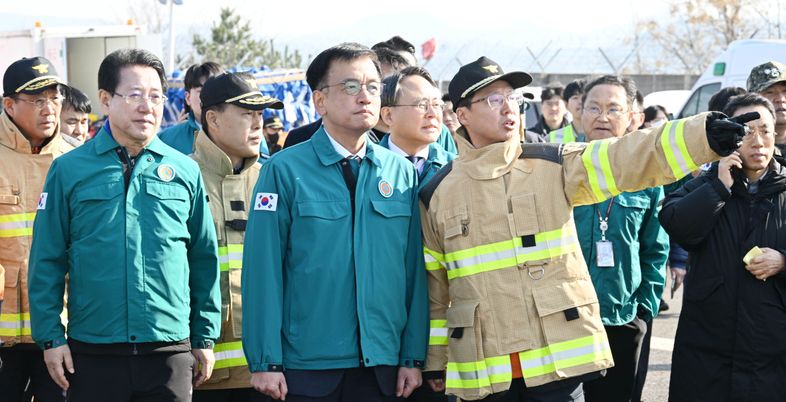 [제주항공 무안참사] 최 권한대행 “1월 4일까지 국가애도기간…무안 특별재난지역 선포”