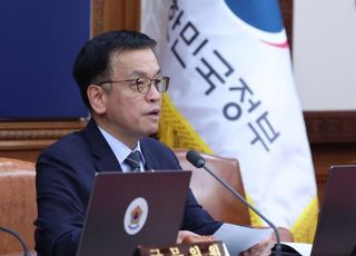 민주당 일각선 "최상목도 탄핵" 부르짖었지만…지도부 "그러나 지금 자제"