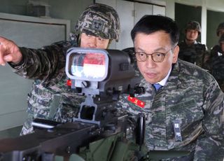 최상목 대행, 서부 최전방 군부대 방문…"대남확성기 소음 장병 건강 지원"