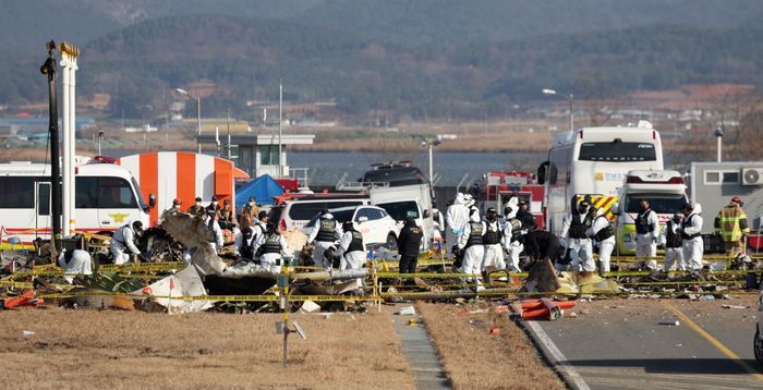 [제주항공 무안참사] 사망자 신원 확인 완료…파손된 블랙박스, 미국서 분석