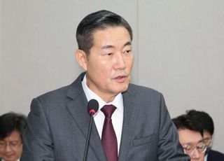 검찰, 신원식 국가안보실장 참고인 소환…비상계엄 관련