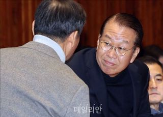 [속보] 권영세 "공수처 체포영장 집행 시도는 대단히 월권적 행위…깊은 유감"