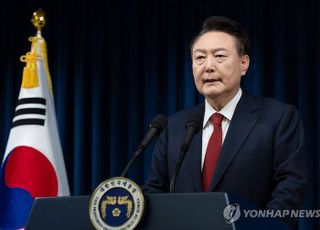 尹측 "윤석열 대통령, 적정한 탄핵심판 변론기일에 직접 출석할 것"