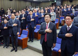 與 "尹체포 재시도 용납 못해"…'민주~국수본 내통 의혹'으로 반격