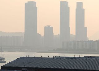 [오늘 날씨] 대체로 맑지만 미세먼지 '나쁨'...오늘은 삼겹살 말고 '이것' 드세요