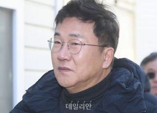 ‘선우은숙 친언니 강제추행’ 유영재 법정구속…징역 2년 6개월