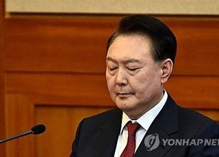 검찰, 尹 구속기간 연장 재신청…또 불허되면 구속기소할 듯