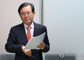 尹 측 "검찰, 공수처 위법 수사 지게꾼 노릇…기소는 불법의 연장"