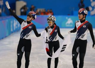 한국 쇼트트랙, 혼성 계주 금메달…린샤오쥔과 엇갈린 희비 [하얼빈 포토]