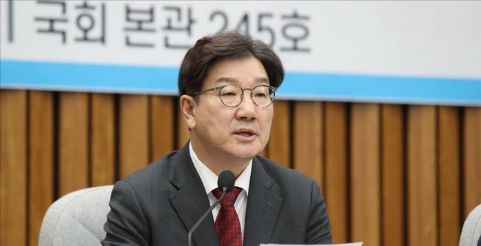 국민의힘, '2030 말라 비틀어지게 해야' 박구용 사퇴에 "이재명, 꼬리자르기 말고 생각 밝혀라"