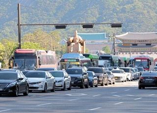 지난해 서울시 평균 교통량 995만대…전년 대비 5.4만대 감소