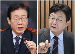 "'전국민 25만원 포기할테니 추경' 호떡 뒤집듯"…이재명 vs 유승민 '뜨아아' 2라운드?