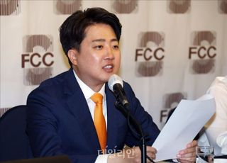 '당 장악·대선 출마' 마치고 늪 빠진 이준석…국민의힘 노크할까