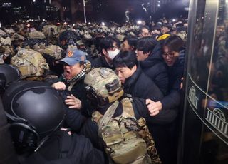 국방부 "12·3 비상계엄 관련 내부신고 수단 마련 검토"