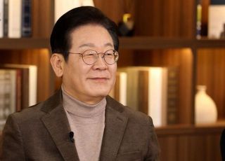 'K엔비디아 지분 국민공유설' 파문 일자…이재명 "與, 문맹 수준 식견" 발끈