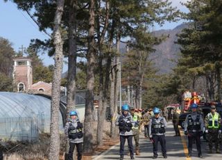 포천서 KF-16 전투기 실사격훈련 중 민가 오폭…공군 "피해에 송구"