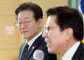 '북극항로' 중점 둔 이재명, 박형준 산업은행 이전 요청엔 "검토해보겠다"