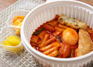 유명 떡볶이·김밥까지…식품위생법 걸린 55곳 어디?