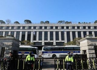 경찰, 尹 탄핵심판 선고일 헌재 인근 주유소 폐쇄 추진