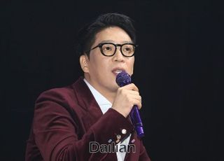 MC몽 “가수 앞세운 싸움 아냐, 아티스트 지키기 위해 노력”