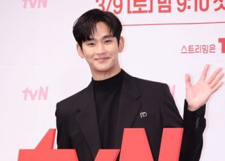 김수현 측 "故 김새론 어머니 만나 설명드리고 싶다"