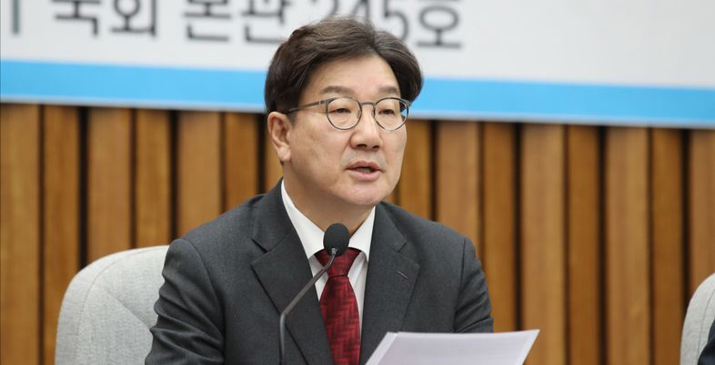 권성동 "헌재 판단 승복이 공식 입장…여야 공동 메시지도 낼 수 있다"